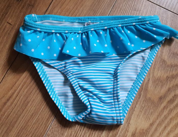 Bas de maillot de bain bleu fille 12 mois