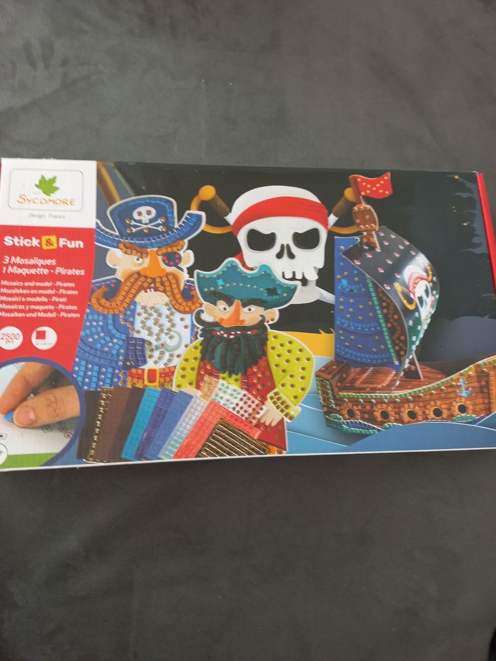 Mosaïques autocollantes pirates sycomore stick & fun pirates maquettes et Mosaïques
