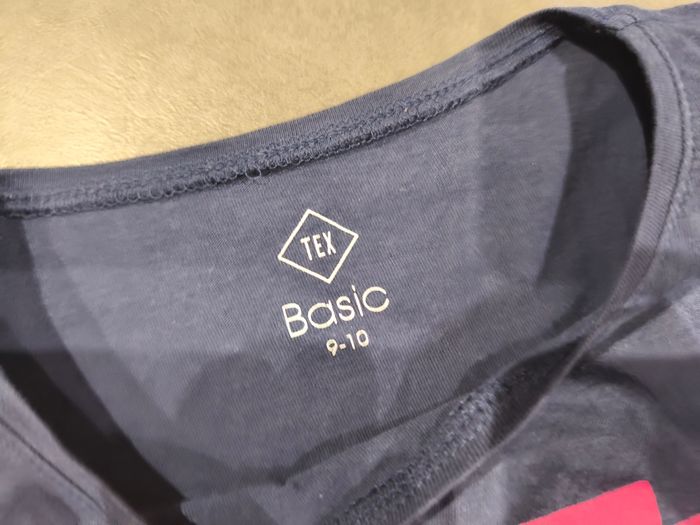 T-shirt fille 10 ans - photo numéro 2