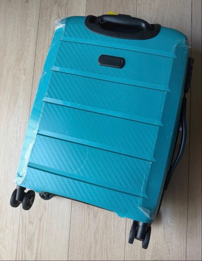 Valise Delsey bleu neuf 55 cm - photo numéro 3