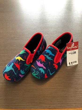 chaussons garcon dinosaure influx 28