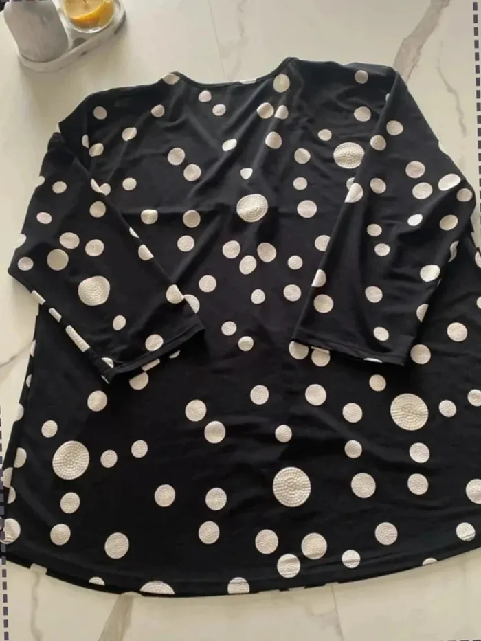 Top noir à pois blanc - Taille L - photo numéro 2