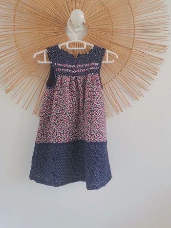 Robe orchestra comme neuve 3 ans