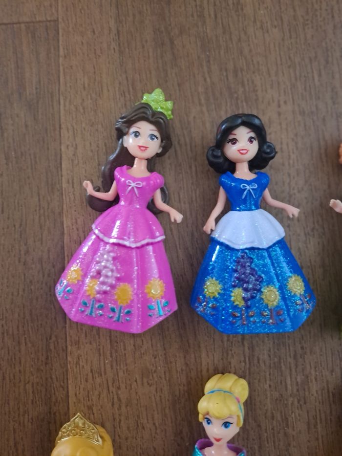 Lot figurine princessse - photo numéro 2