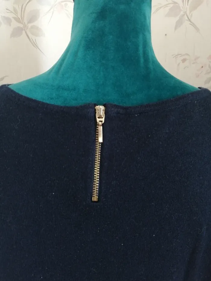 Pull fin bleu marine avec message brodé blanc noir et paillettes / promod / (M-L) - photo numéro 8