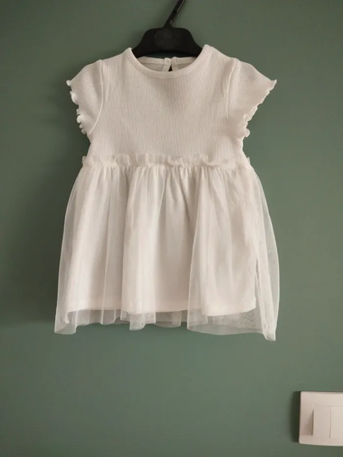 Robe blanche - photo numéro 2