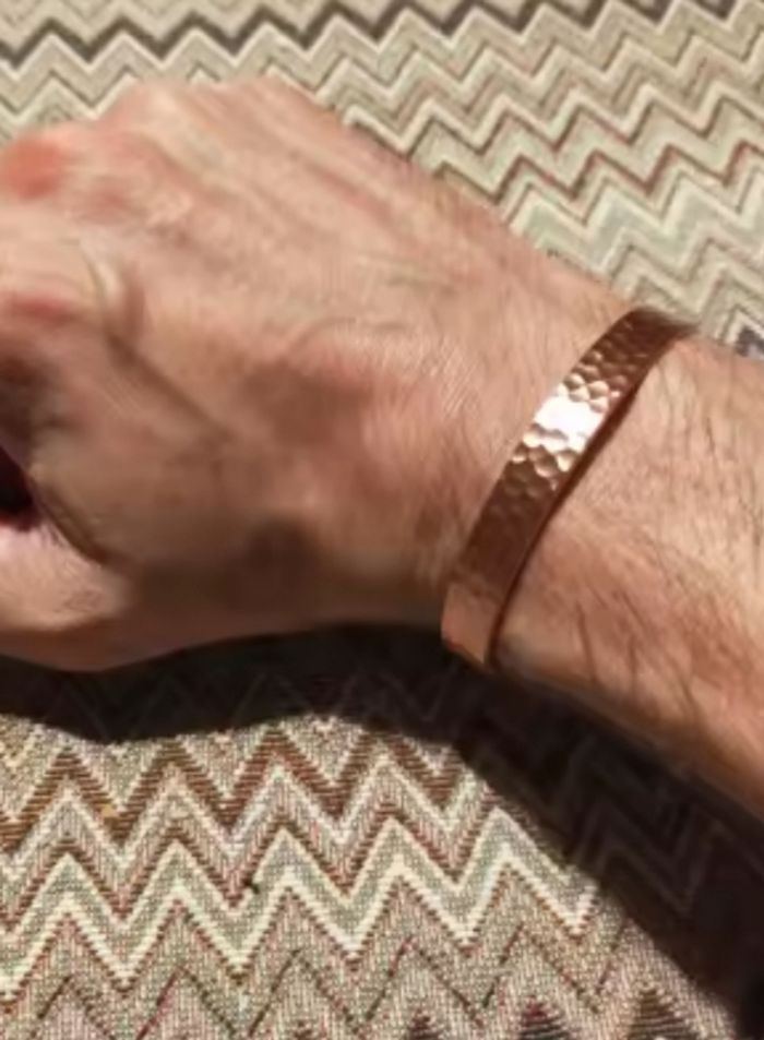 Bracelet en cuivre pour hommes et femmes - photo numéro 1