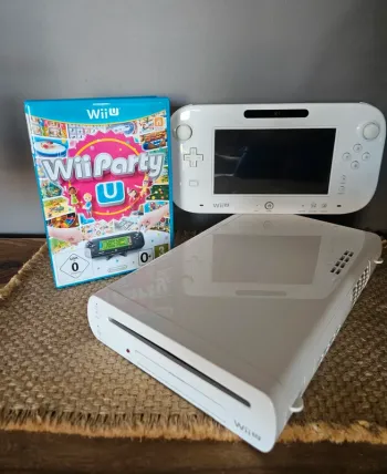 Nintendo Wii U blanche 8 Go # Pack Wii Party U #