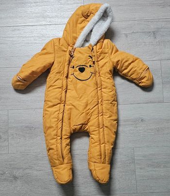 Combinaison unisexe Winnie L'Ourson 6M