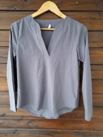 Blouse grise