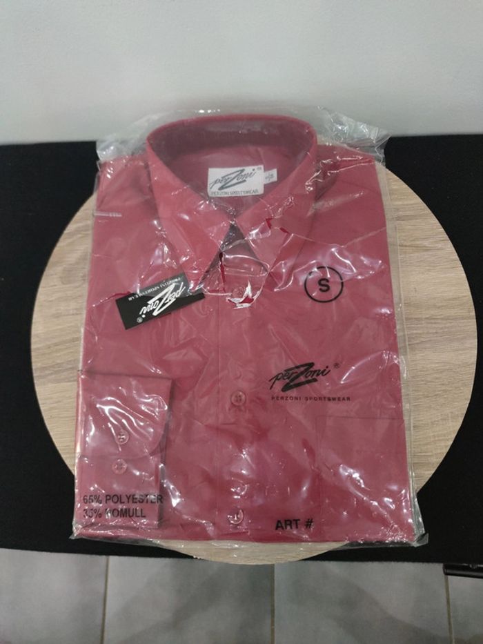 Chemise manche longue taille S perzoni neuve