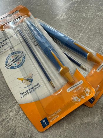 Stylos neuf