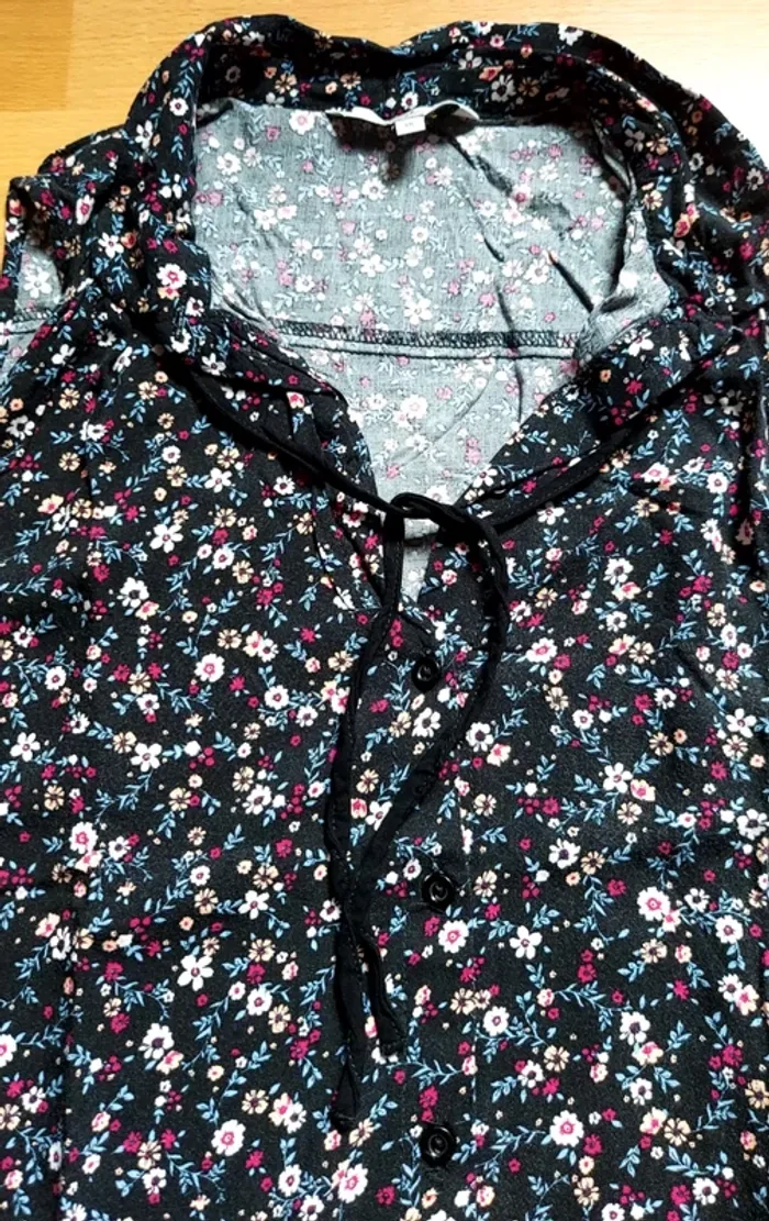 Chemisier sans manches fleuri - photo numéro 3