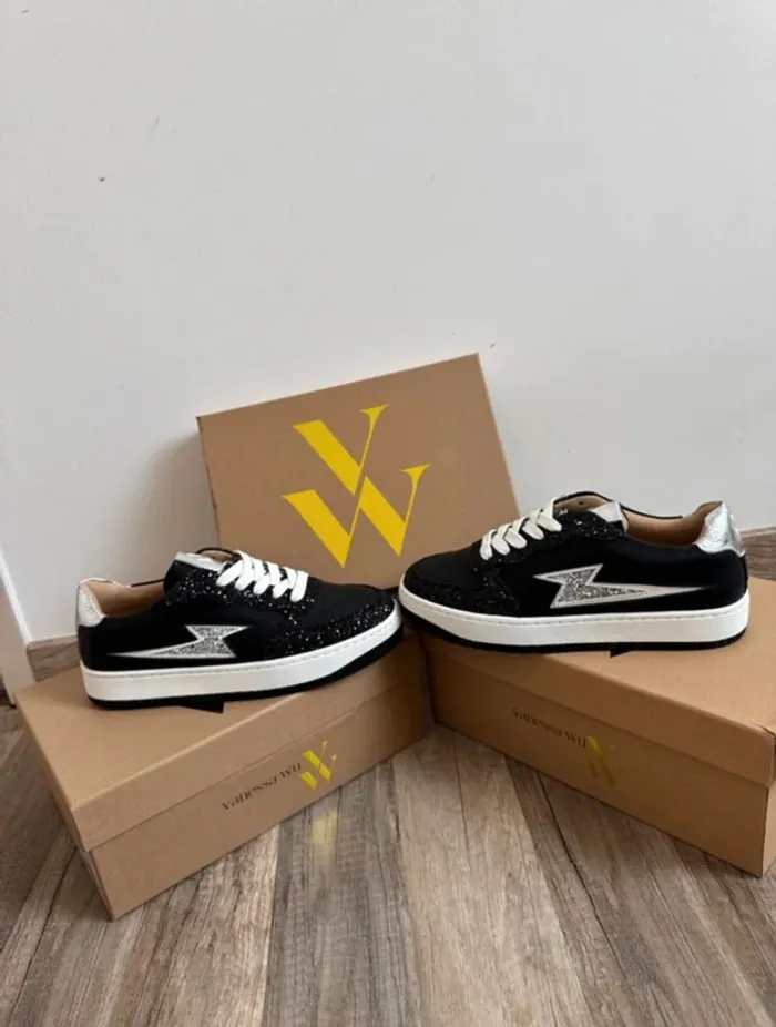Basket sneakers noires à paillettes Vanessa Wu