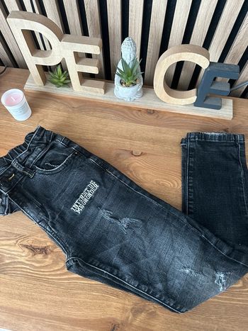 Jeans interdit de me gronder 6 ans