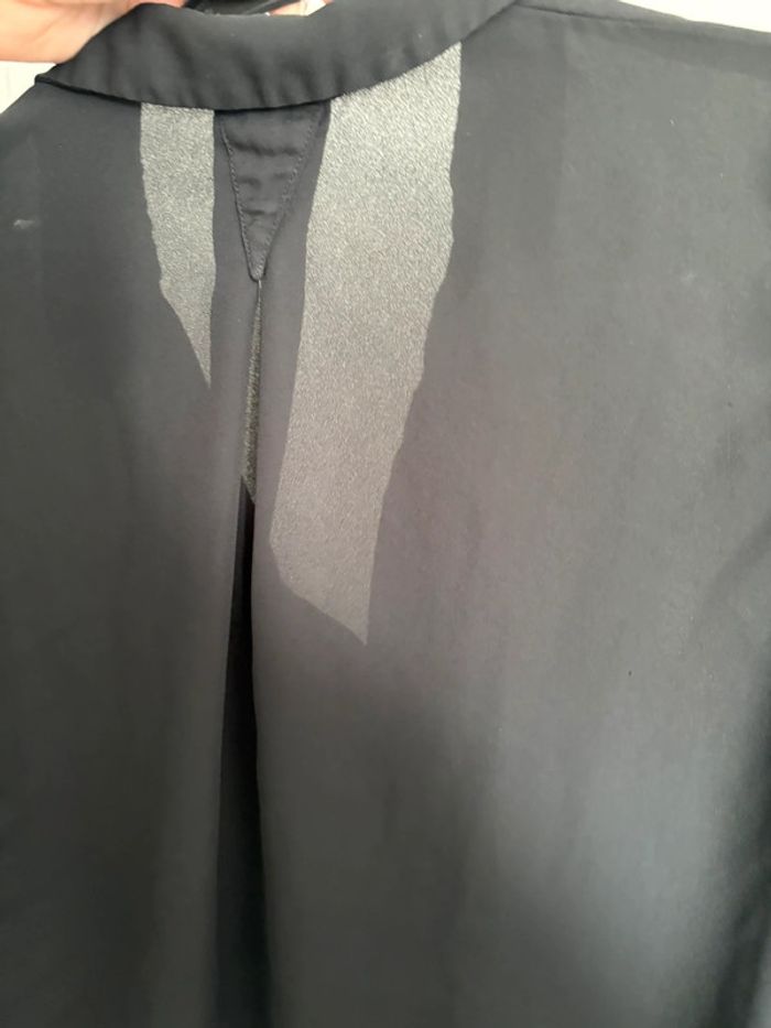 Chemise noire fluide Kiabi - Taille XL (46-48) - Éco-conception - photo numéro 2