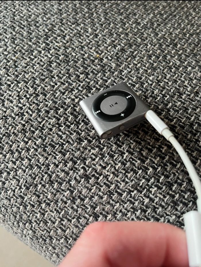 iPod shuffle 2 Go - photo numéro 3