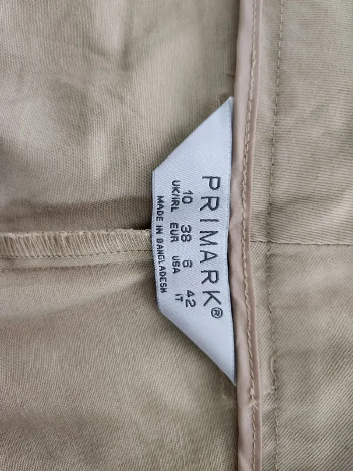 Chino beige slim – Primark – Taille 38 (UK 10/US 4) - photo numéro 3