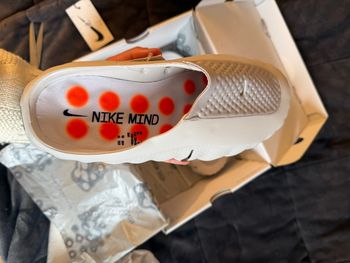 Nike mind 