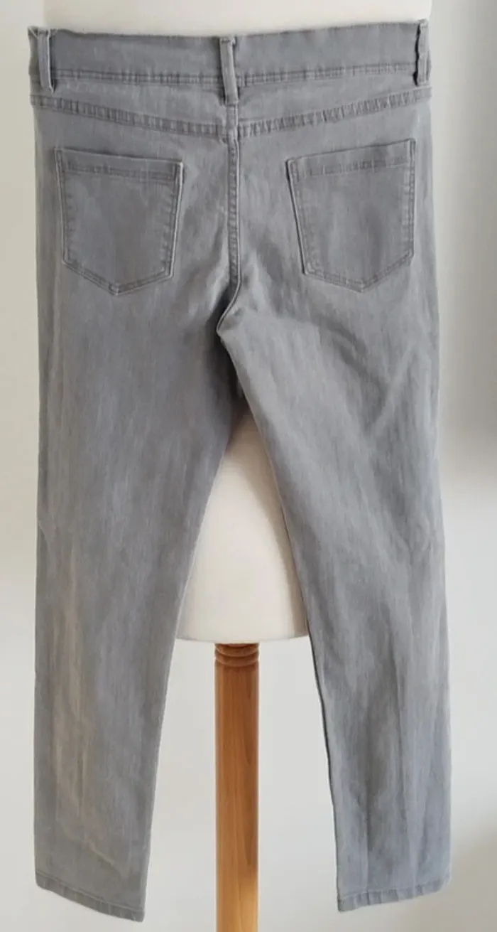 Jean gris Tissaia taille 16 ans - photo numéro 3