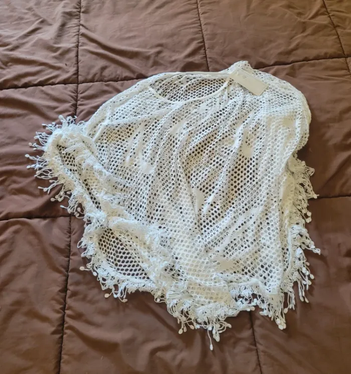 Poncho en dentelle - photo numéro 2