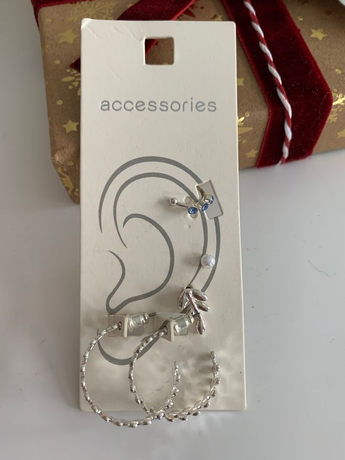 Ensemble boucles d’oreilles - photo numéro 2