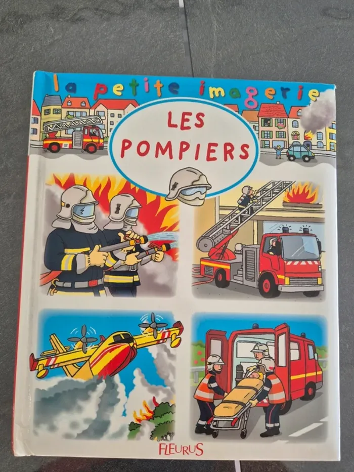 Lot de livres La Petite Imagerie Les camions et Les Pompiers - photo numéro 4
