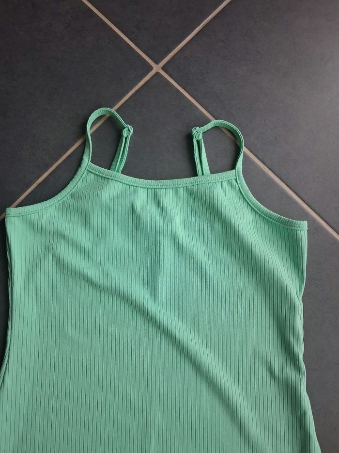 Robe verte 8 ans - photo numéro 2