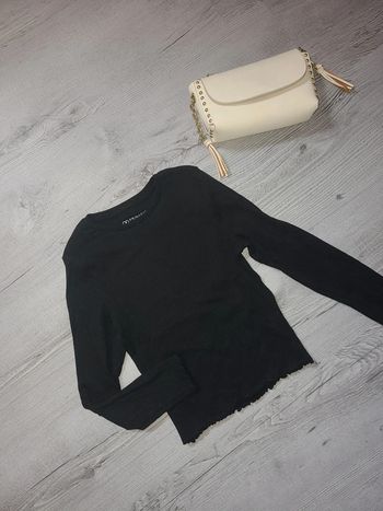 Tee shirt noir 8/9 ans