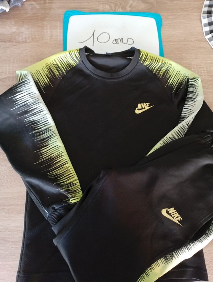 Survêtement 2 pièces