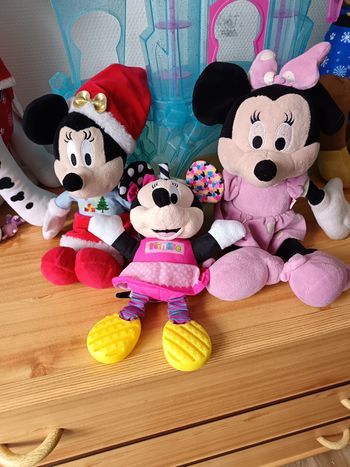 Lots peluche minnie + cadre Diamant painting