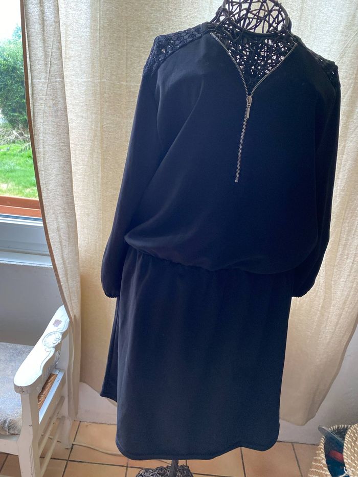 jolie robe taille 42 - photo numéro 7