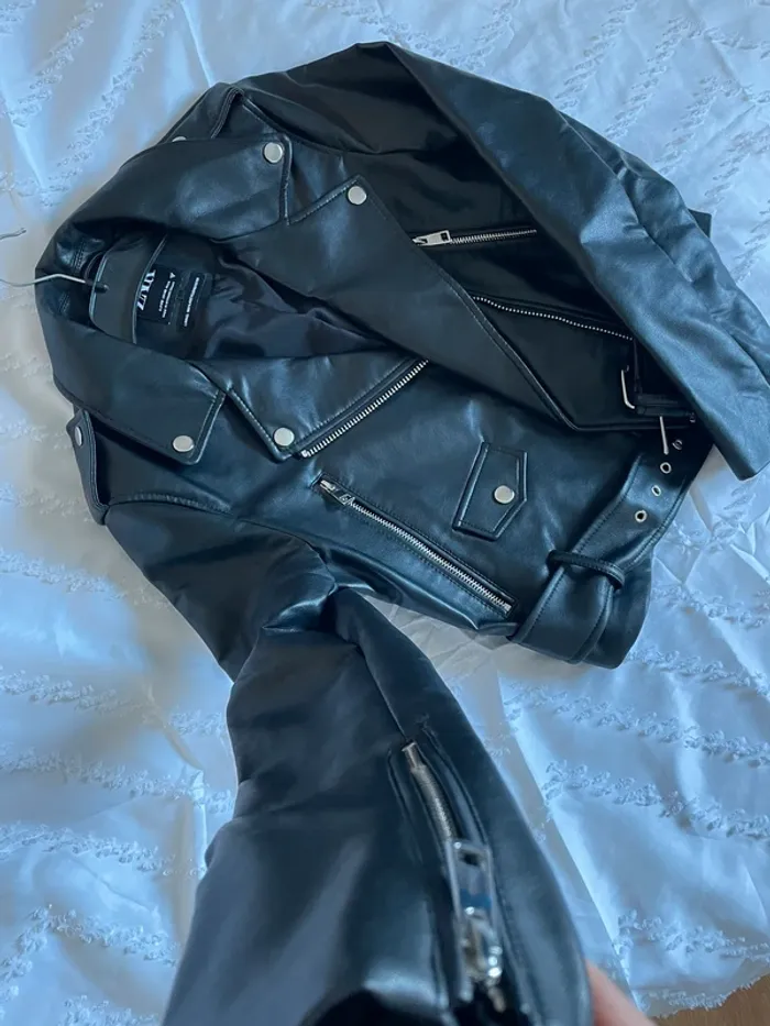 Veste Perfecto ZARA en similicuir ceinturée taille XS - photo numéro 11