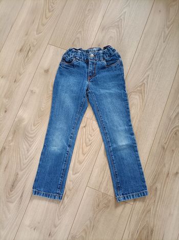 Jean 4/5 ans