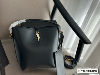 Yves Saint Laurent   Le37