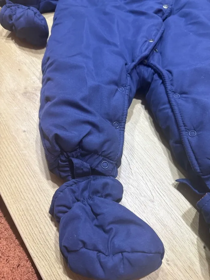 Combinaison d’hiver taille 12 mois - photo numéro 4