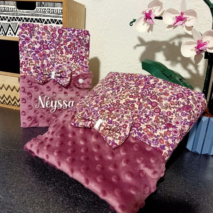 Couverture bébé et protège carnet - photo numéro 2