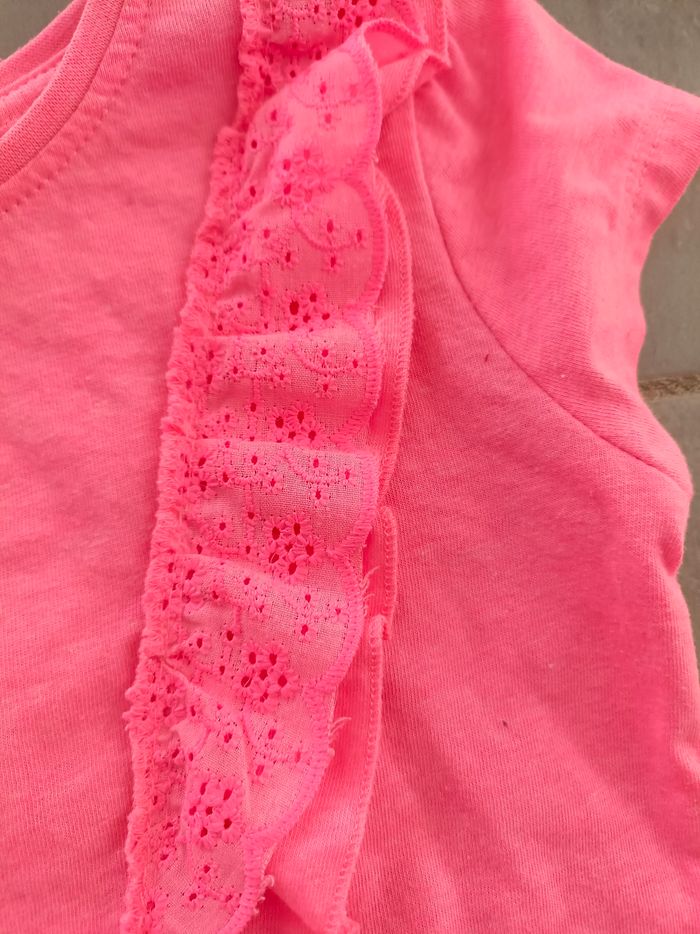Lot de vêtements été fille en 4 ans - photo numéro 10