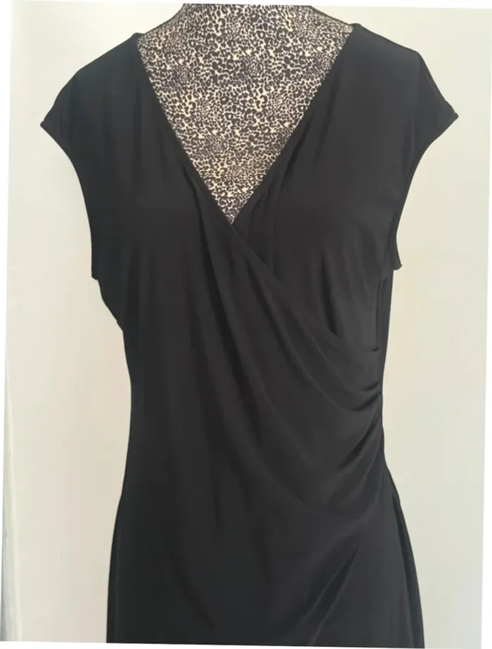 Robe noire Caroll – Taille 2 (M) - photo numéro 2