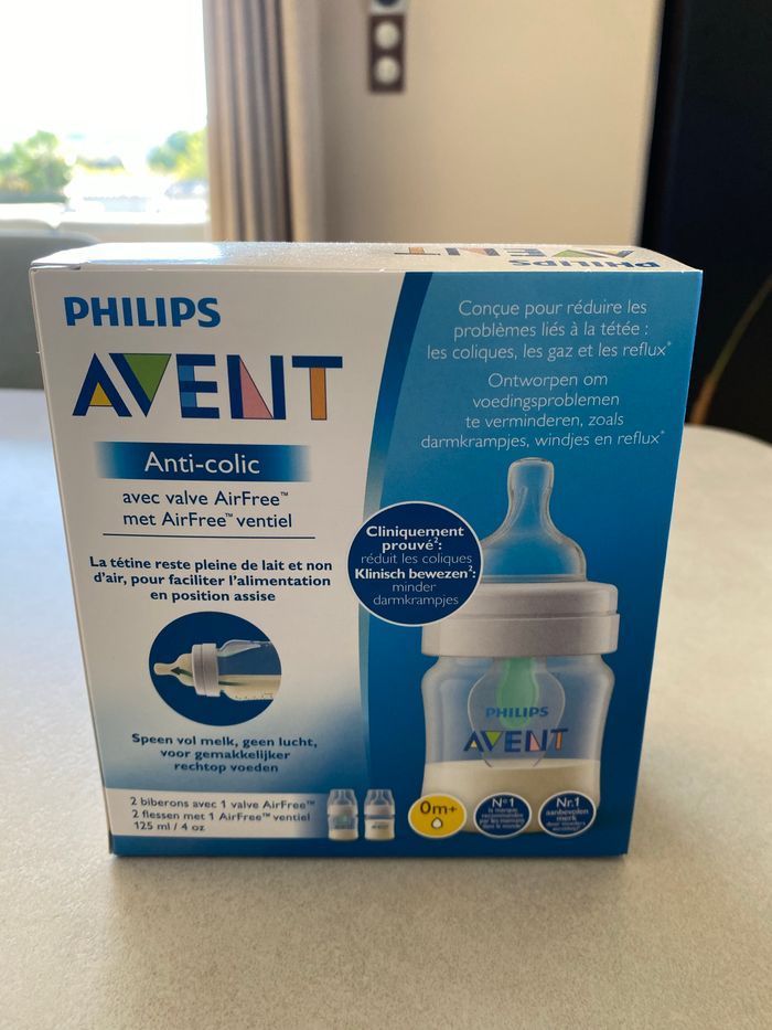 Biberon AVENT anti-colique - photo numéro 2