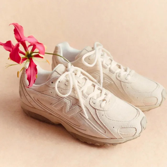 New balance 204L - Taille 41,5 - Timberwolf avec linen - Lacets blanc