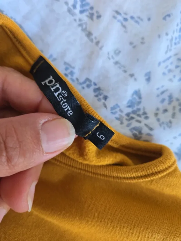 Pull léger fille taille 6ans - photo numéro 2