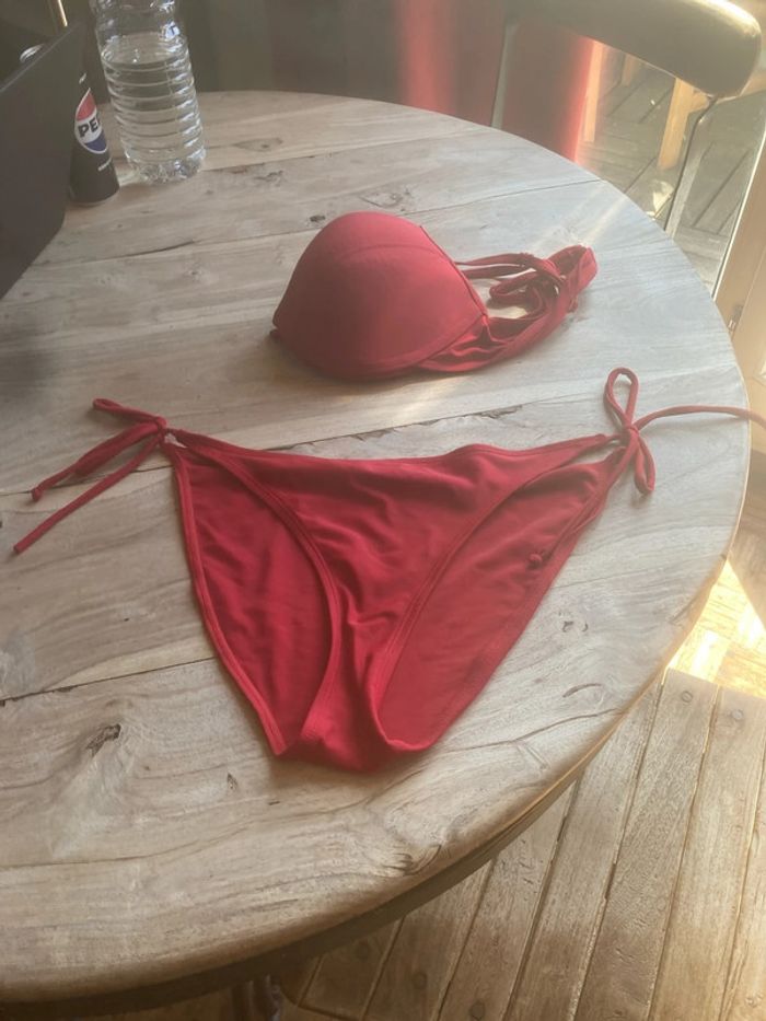 Maillot 2 pièces T 42 - photo numéro 6