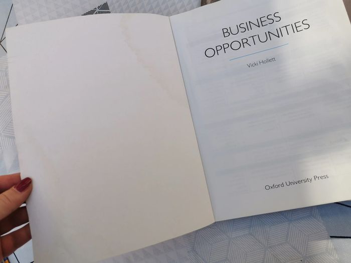 Business Opportunities, Vicki Hollett, manuel et cahier d'exercices Anglais - photo numéro 10