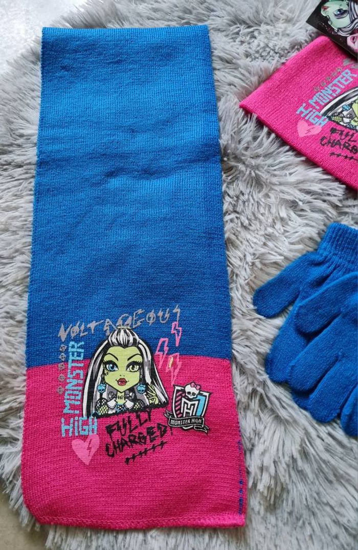 ensemble Monster High bonnet 54 cm écharpe gants - photo numéro 8