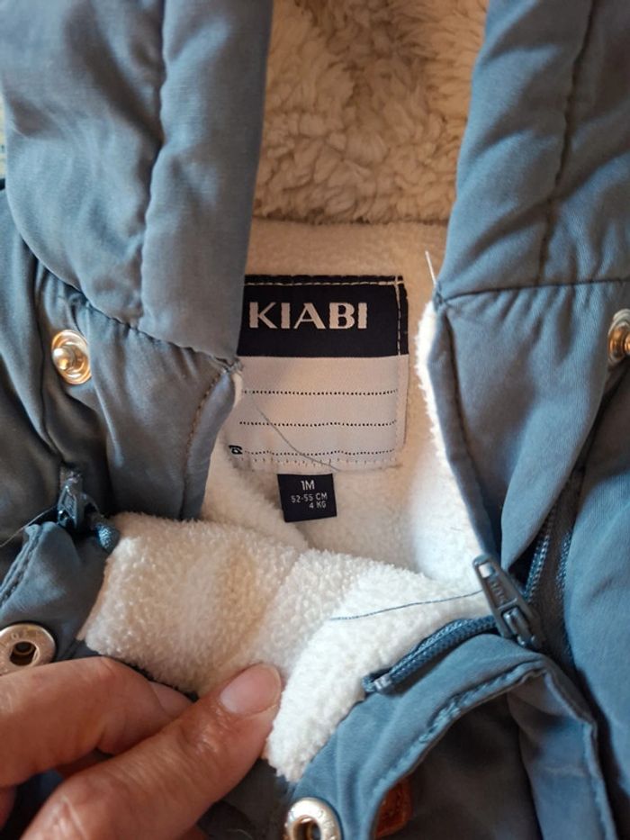 Combinaison 1 mois 52 55 cm - photo numéro 3