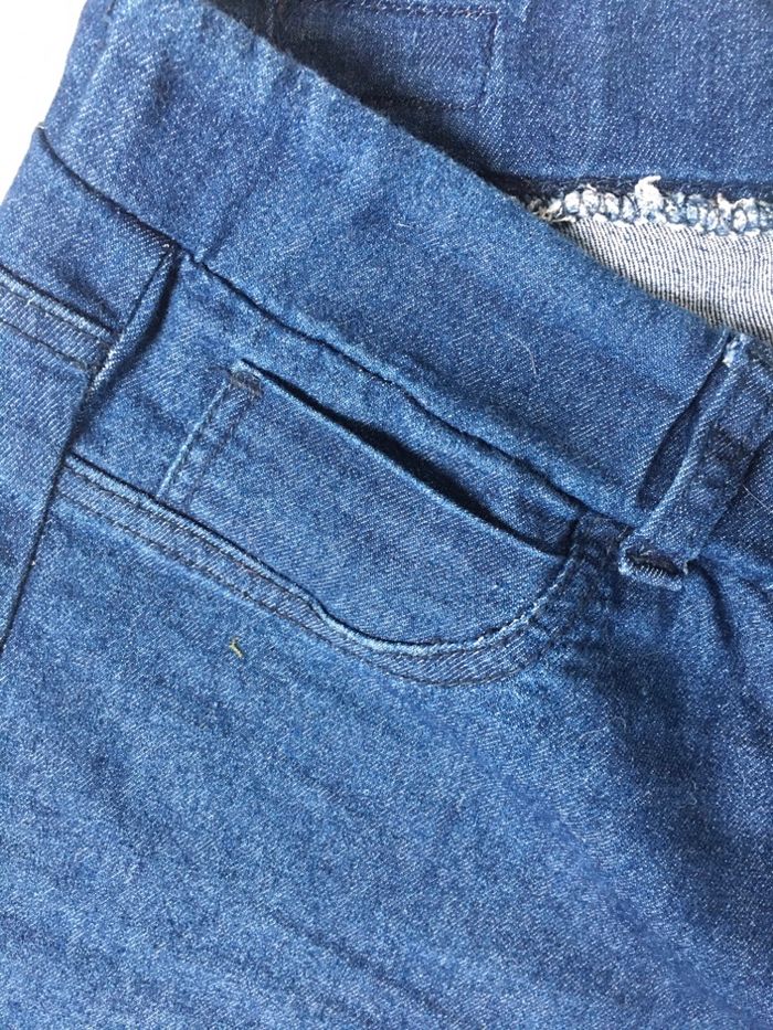 Pantalon jeans  slim casual T 40 - photo numéro 2