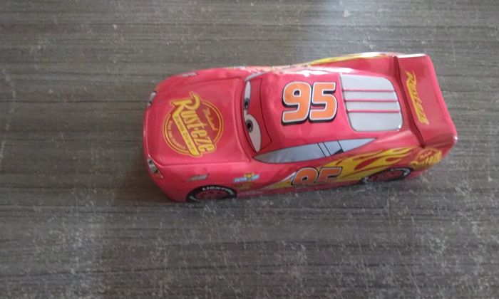 Boite à crayons Cars - photo numéro 2