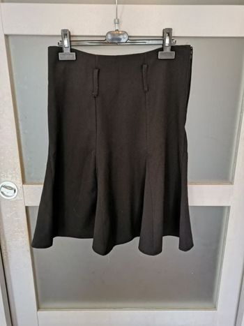 Jupe patineuse taille 40 , très bon état