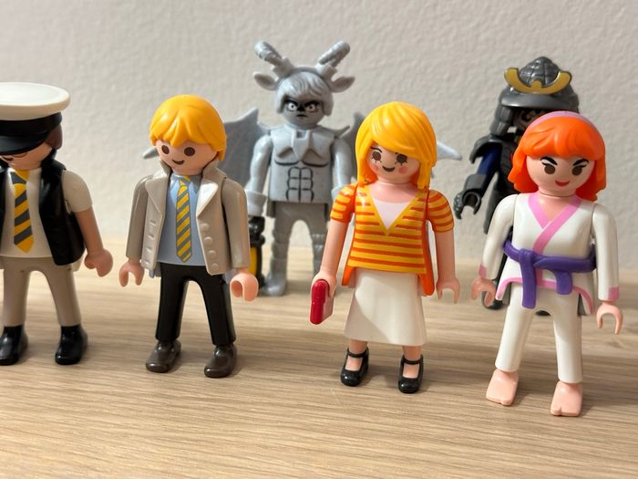 Lot de 18 figurines Playmobil - photo numéro 7